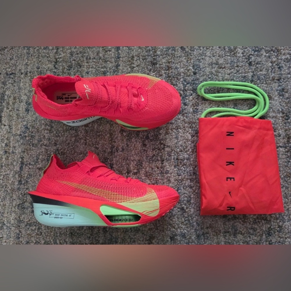 NIKE AIR ZOOM ALPHAFLY NEXT% 3
CRIMSON LIME BLAST [FD8315-600] 6.5 w